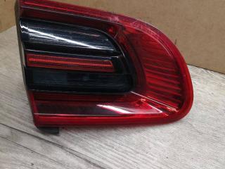 фонарь крышки багажника левый Porsche Macan 1 поколение 2016, 3.0 л., дизель, АКПП, 95B945093F