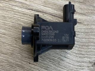 клапан управления турбиной (актуатор) Alfa Romeo 2018, 2.0 л., бензин, АКПП, задний привод, 04893902AB