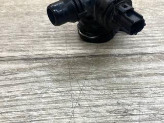 фланец (тройник) системы охлаждения Alfa Romeo 2018, 2.0 л., бензин, АКПП, полный привод, 05281478AA