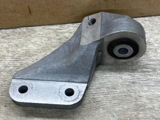 кронштейн КПП Chevrolet Equinox 3 поколение 2018, 1.5 л., бензин, АКПП, полный привод, 84338109