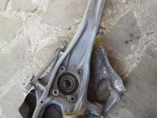 кулак поворотный левый Alfa Romeo Stelvio 1 поколение 2018, 2.9 л., бензин, 00505415530, 50541553