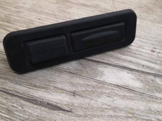 кнопка открытия багажника Alfa Romeo 2018, 2.0 л., бензин, АКПП, полный привод, 50554695