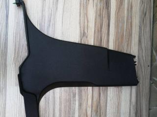 обшивка стойки центральной правой Alfa Romeo Stelvio 1 поколение 2018, 2.9 л., бензин, 156138244