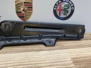 кронштейн (крепление) Alfa Romeo Stelvio 1 поколение 2018, 2.9 л., бензин