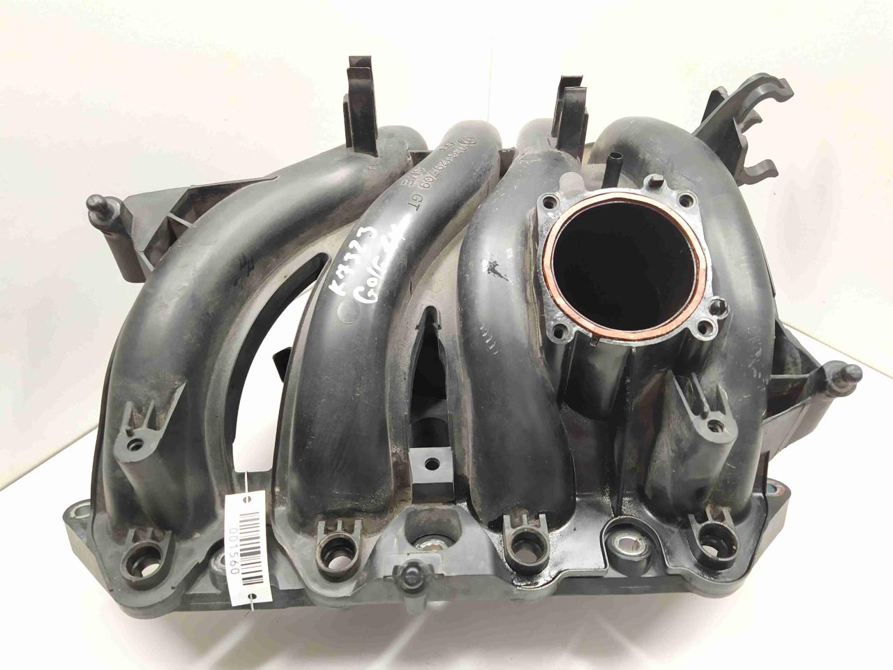 коллектор впускной Volkswagen Golf 5 поколение 2008, 1.4 л., i, бензин, МКПП, передний привод, 036129709GT - фото №1