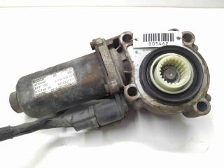 электромотор раздаточной коробки BMW X3 E83 2004, 3.0 л., i, бензин, АКПП, внедорожник 5 дв., полный привод, 7528559, 27107528559, 0130008507