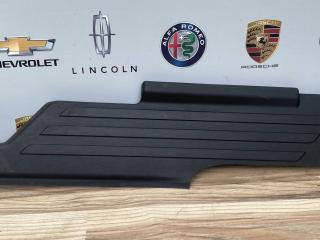 накладка на порог Chevrolet Traverse 2 поколение 2018, 3.6 л., бензин, АКПП, 84243552