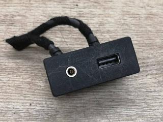 разъем AUX / USB Porsche Macan 1 поколение 2014, 3.0 л., дизель, 7PP035724D