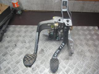 узел педальный (блок педалей) Volkswagen Passat B5 1999, 1.9 л., дизель, МКПП, универсал, 8D1721117K