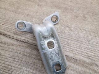 петля двери Chevrolet Malibu 8 поколение [рестайлинг] 2016, 2.0 л., бензин, передний привод