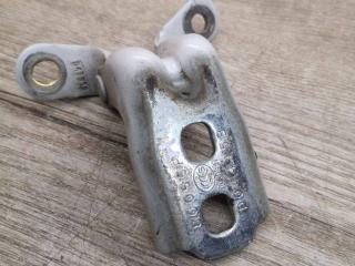 петля двери Chevrolet Malibu 8 поколение [рестайлинг] 2016, 2.0 л., бензин, передний привод