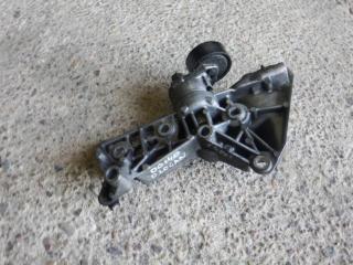 кронштейн генератора Dacia Logan 1 поколение [рестайлинг] 2009, 1.5 л., дизель, МКПП, фургон, 8200473400