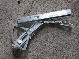 стеклоподъемник передний правый Opel Corsa C 2003