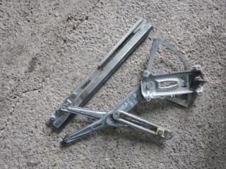 стеклоподъемник передний левый Opel Corsa C 2003