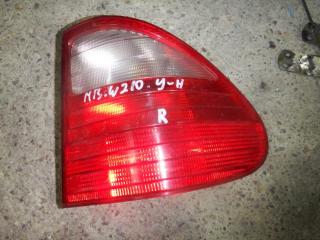 фонарь задний правый Mercedes-Benz E-Класс W210/S210 1998, универсал