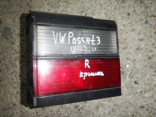 фонарь крышки багажника правый Volkswagen Golf 3 поколение 1994, универсал