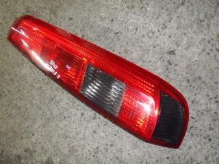 фонарь задний правый Ford Fiesta 5 поколение 2004