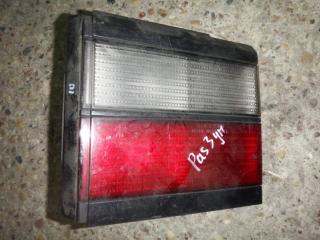 фонарь крышки багажника правый Volkswagen Passat B3 1990, универсал