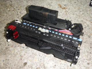 блок предохранителей BMW 3 серия E46 2000, 2.0 л., дизель, МКПП, универсал
