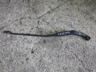 щеткодержатель (поводок стеклоочистителя, дворник) Audi 80 B3 1988