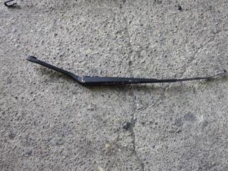 щеткодержатель (поводок стеклоочистителя, дворник) Hyundai Trajet 1 поколение 2004