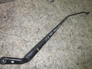 щеткодержатель (поводок стеклоочистителя, дворник) Peugeot 206 1 поколение 2003, 1.1 л., бензин, МКПП, хетчбэк 5 дв.