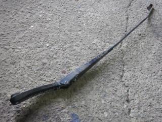 щеткодержатель (поводок стеклоочистителя, дворник) Peugeot Partner 1 поколение (M49) 1999