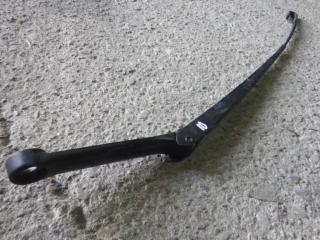 щеткодержатель (поводок стеклоочистителя, дворник) Audi A6 4B/C5 2000