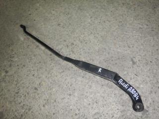 щеткодержатель (поводок стеклоочистителя, дворник) Audi 80 B3 1992