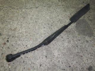 щеткодержатель (поводок стеклоочистителя, дворник) Mazda 626 GF [рестайлинг] 1999