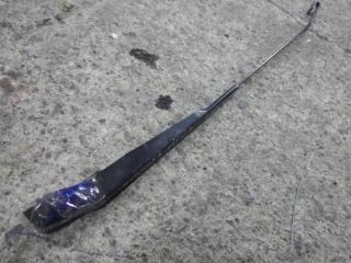 щеткодержатель (поводок стеклоочистителя, дворник) Renault Clio 2 поколение 2000