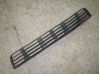 заглушка (решетка) в бампер Audi A4 B5 1998