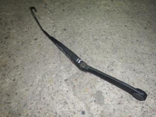 щеткодержатель (поводок стеклоочистителя, дворник) Alfa Romeo 156 1 поколение 2000