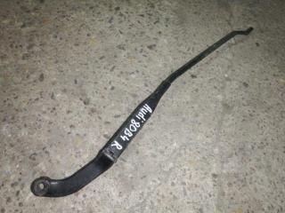 щеткодержатель (поводок стеклоочистителя, дворник) Audi 80 B3 1992