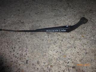 щеткодержатель (поводок стеклоочистителя, дворник) Mitsubishi L400 1 поколение 1998, 2.5 л., дизель, МКПП, микроавтобус