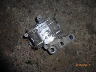 подушка крепления двигателя Volkswagen Passat B6 2009, 2.0 л., дизель, МКПП, универсал