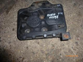 полка аккумулятора Volkswagen Bora 1 поколение 1999, 1.6 л., бензин, МКПП, седан