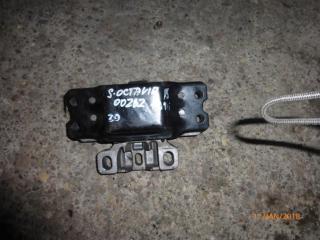 подушка крепления двигателя Skoda Octavia 1 поколение [рестайлинг] 2004, 1.9 л., дизель, МКПП, универсал