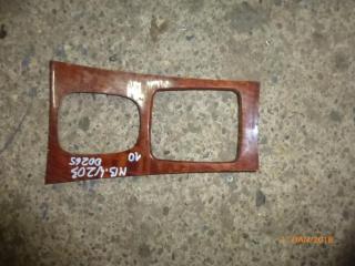 комплект декоративных накладок (дерева) салона Mercedes-Benz C-Класс W203/S203/CL203 2003, 2.2 л., дизель, АКПП, седан