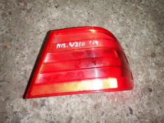 фонарь задний правый Mercedes-Benz E-Класс W210/S210 1998, седан