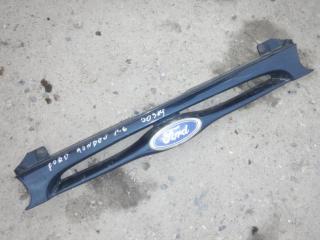 решетка радиатора Ford Mondeo 1 поколение 1996, 1.6 л., бензин, МКПП, хетчбэк 5 дв.