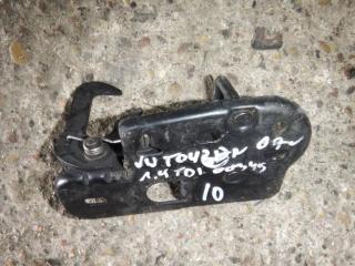 замок капота Volkswagen Touran 1 поколение [рестайлинг] 2007, 1.9 л., дизель, АКПП, микроавтобус