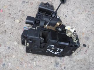 замок двери передней правой Volkswagen Golf 3 поколение 2000