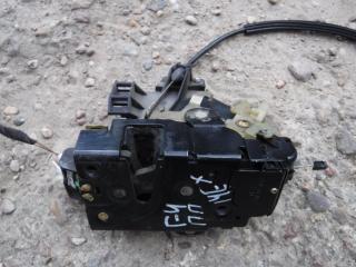 замок двери передней правой Volkswagen Golf 3 поколение 2000