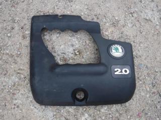 декоративная крышка двигателя Skoda Octavia 1 поколение [рестайлинг] 2001, 2.0 л., 06A103925AJ