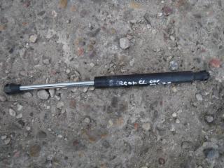 амортизатор крышки багажника (3-5 двери) Renault Megane 1 поколение [рестайлинг] 2000, 1.4 л., бензин, МКПП, седан