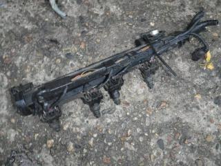 форсунка Volkswagen Golf 3 поколение 2000, 1.6 л., бензин, 037906031AA