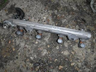 форсунка Volkswagen Golf 3 поколение 1999, 1.4 л., бензин, 036031G