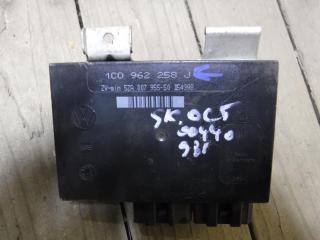 блок комфорта Skoda Octavia 1 поколение (A4) 1998, 1.6 л., бензин, МКПП, седан, 1C0962258J