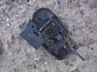 замок капота Volkswagen Touran 1 поколение 2005, 1.9 л., дизель, МКПП, минивэн